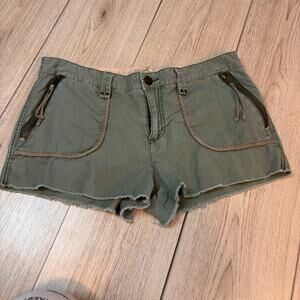 American Eagle Army Green Cargo Shorts 100% Cotton Zippered Pockets
